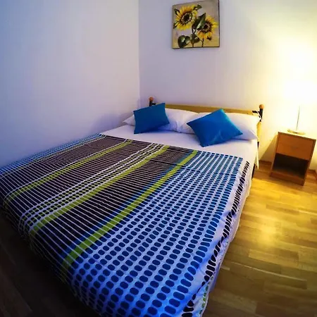 Ana Arbanasi Apartman Zára