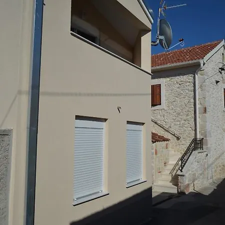 Apartment Ana Arbanasi