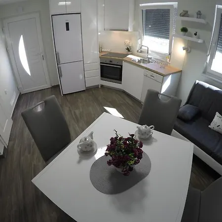 Apartment Ana Arbanasi *